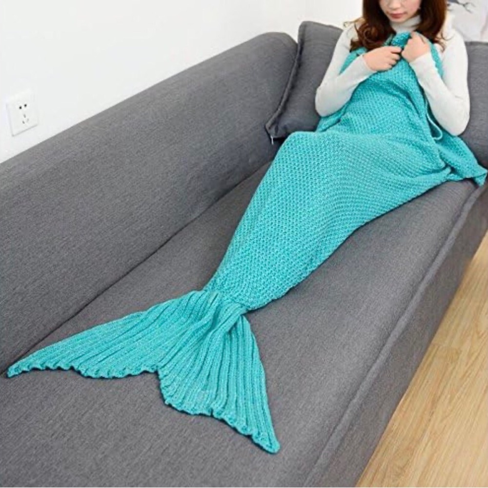 Handmade Knit Mermaid Tail Lap Leg Blanket Aqua Turquoise Adult Size